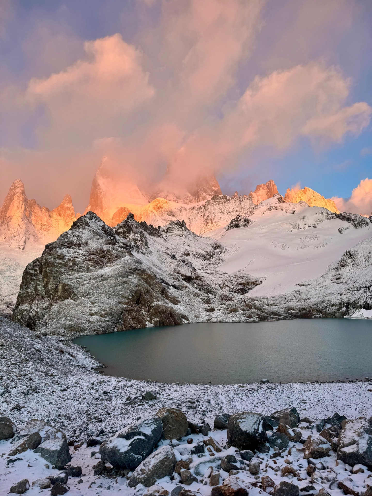 Laguna De Los Tres